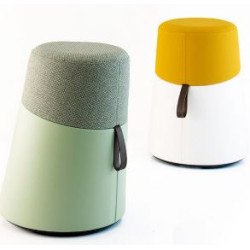 Pouf avec patins KULBU Assise et corps en Polypropylène