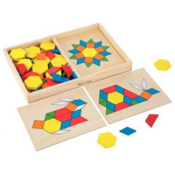 Mosaïque en bois dans un coffret - 5 plaques - 120 formes Mosaïque en bois dans un coffret - 5 plaques - 120 formes