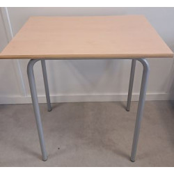 Table Scolaire Bois Stratifié Chène clair 70x50cm Pieds Alu H76cm T6 